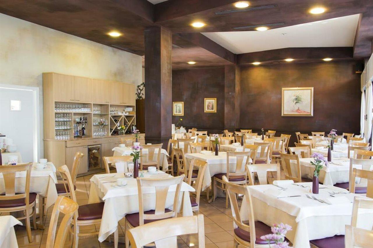 Hotel Meeting Stresa Ngoại thất bức ảnh